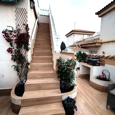 Pmt04 - Charming Quadro With Communal Pool Apartman Torrevieja