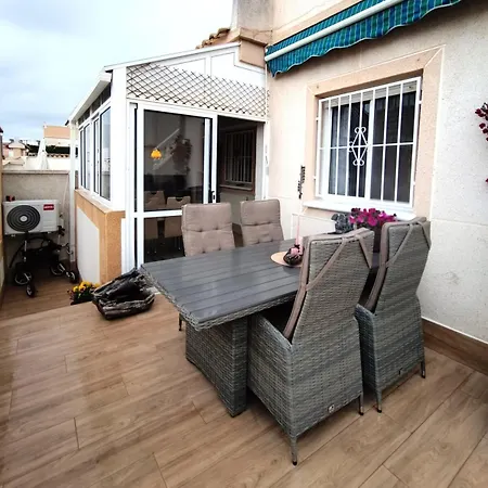 Pmt04 - Charming Quadro With Communal Pool Apartment