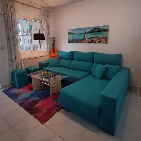 Pmt04 - Charming Quadro With Communal Pool